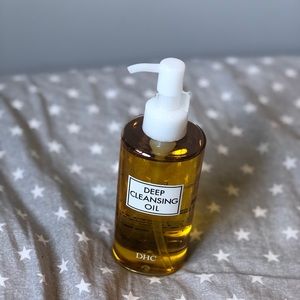 DHC Deep Cleansing Oil